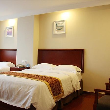 Greentree Inn Zhejiang Jiaxing Zhongan Business Hotel Dış mekan fotoğraf