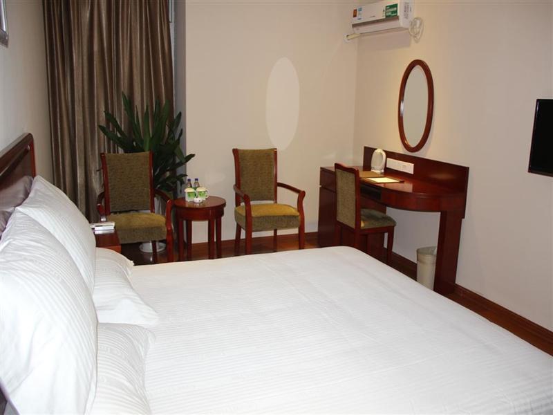 Greentree Inn Zhejiang Jiaxing Zhongan Business Hotel Oda fotoğraf