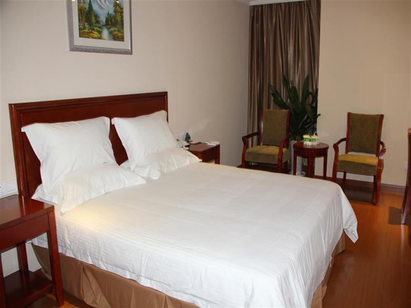 Greentree Inn Zhejiang Jiaxing Zhongan Business Hotel Oda fotoğraf