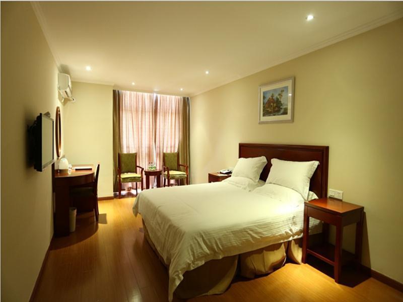 Greentree Inn Zhejiang Jiaxing Zhongan Business Hotel Dış mekan fotoğraf