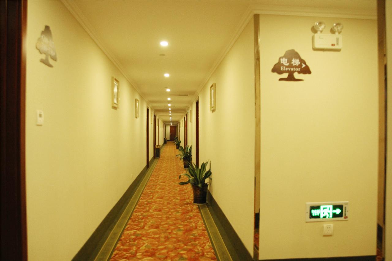Greentree Inn Zhejiang Jiaxing Zhongan Business Hotel Dış mekan fotoğraf
