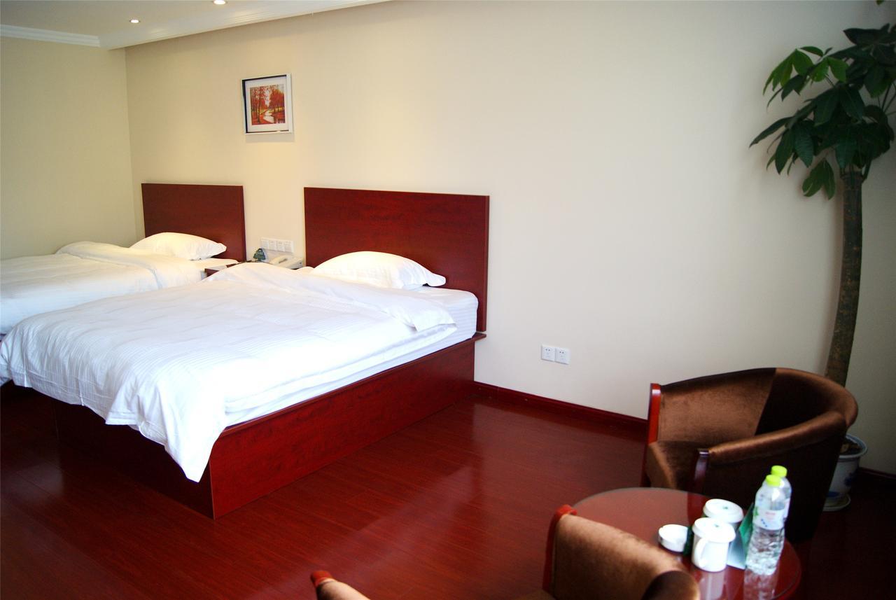 Greentree Inn Zhejiang Jiaxing Zhongan Business Hotel Dış mekan fotoğraf
