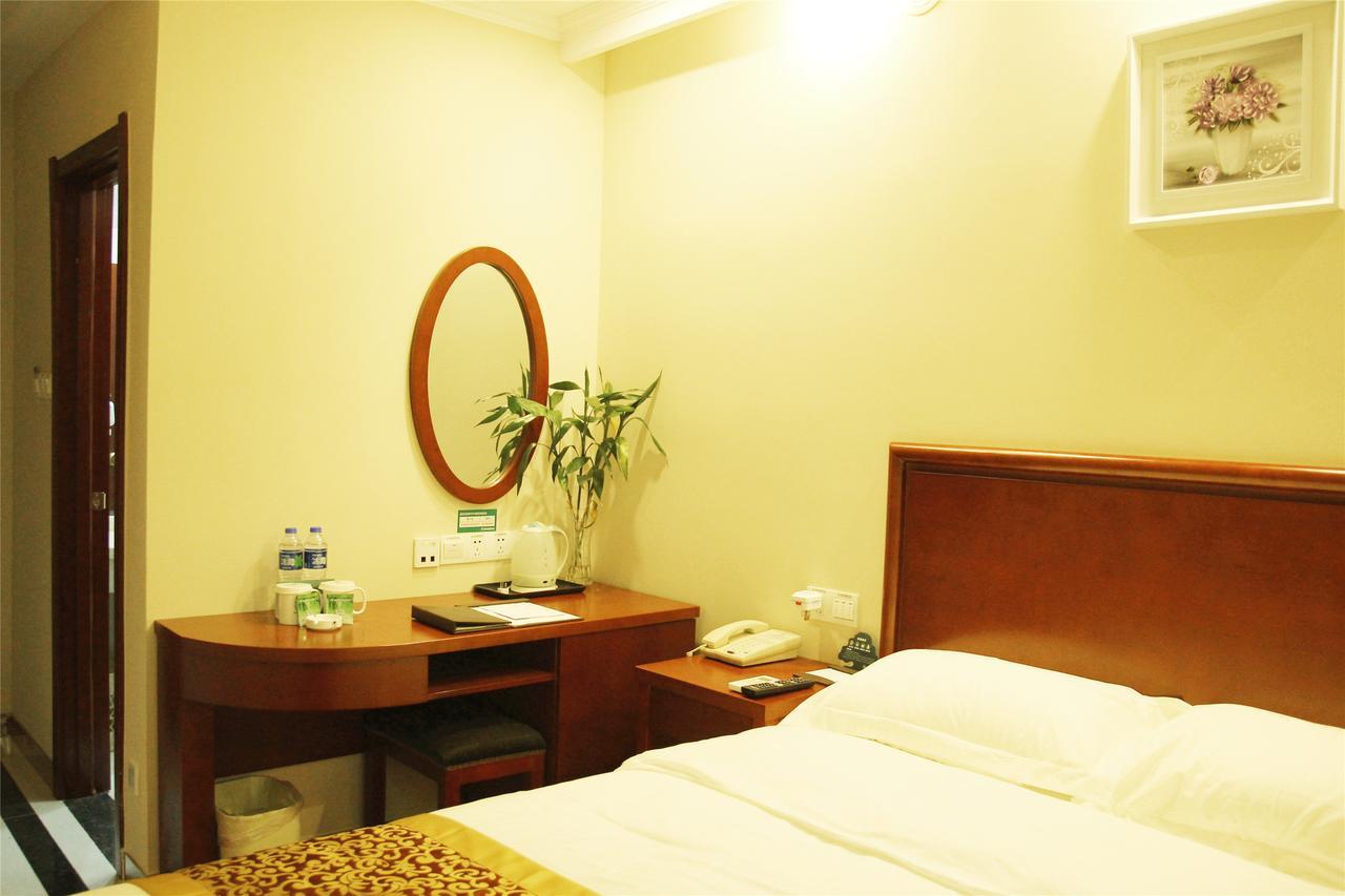 Greentree Inn Zhejiang Jiaxing Zhongan Business Hotel Dış mekan fotoğraf