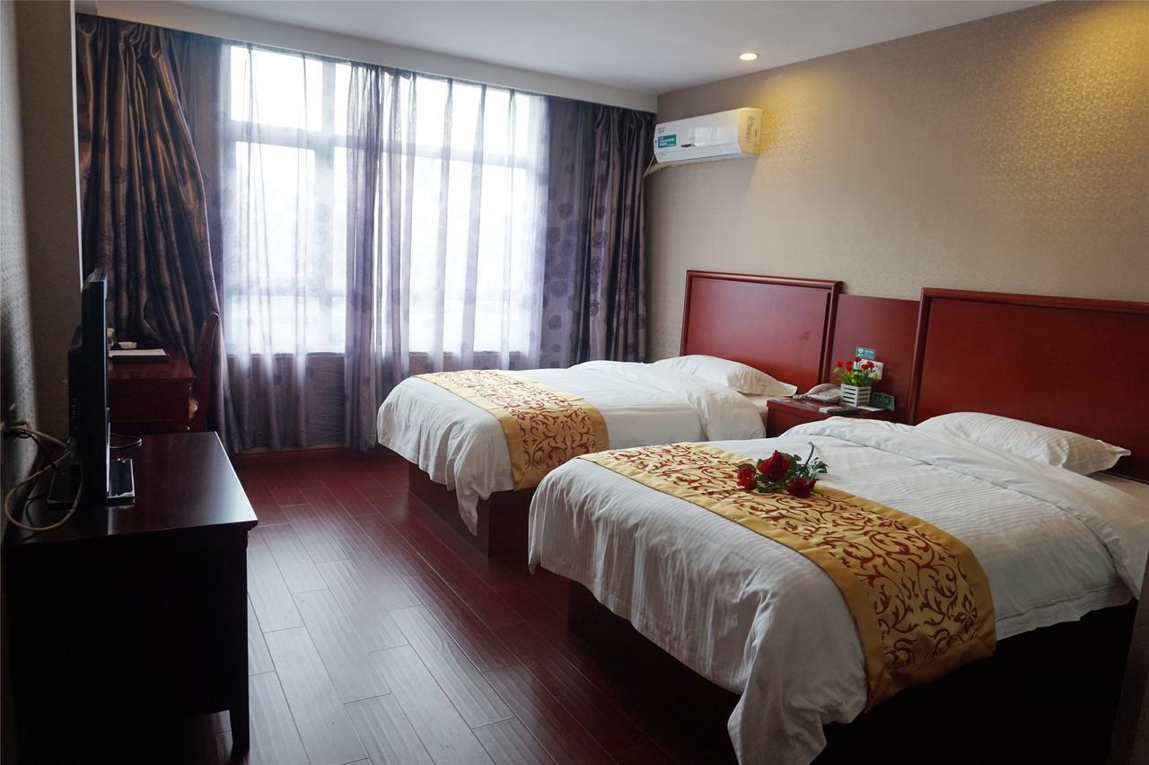 Greentree Inn Zhejiang Jiaxing Zhongan Business Hotel Dış mekan fotoğraf